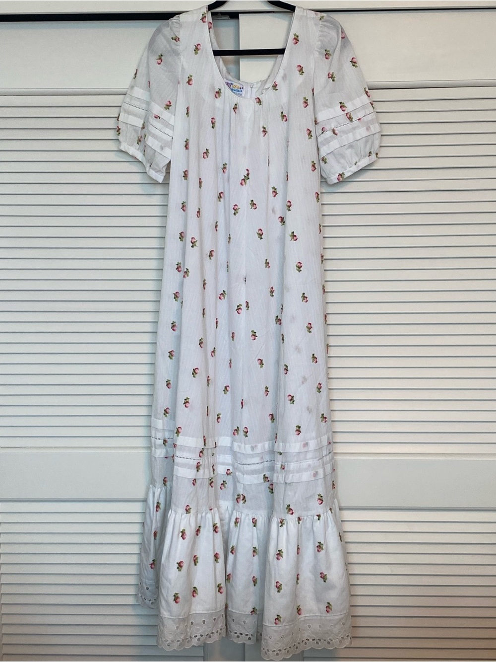 Vintage Hilda Hawaii Muu muu Cottagecore